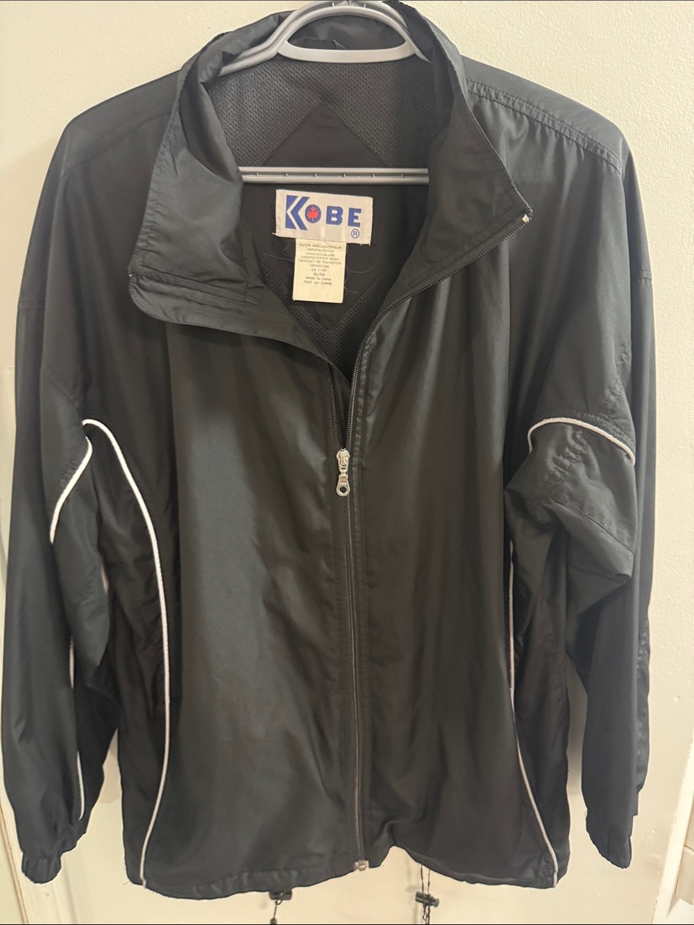 Men's Black Zip-Front Lightweight Jacket
